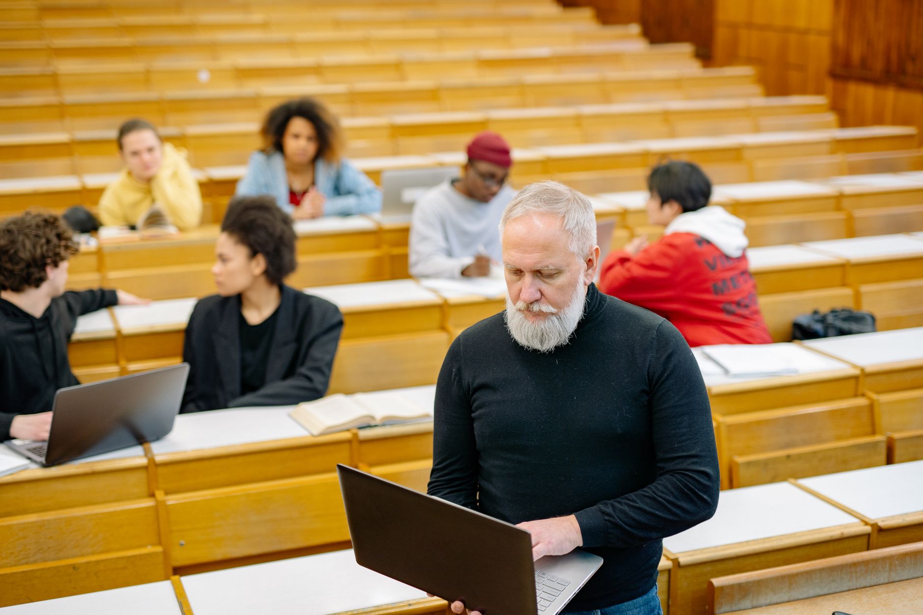 Easiest Nursing Schools to Get Into: How to Evaluate Them